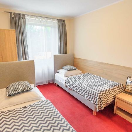 Botanik Hostel Poznan Ngoại thất bức ảnh